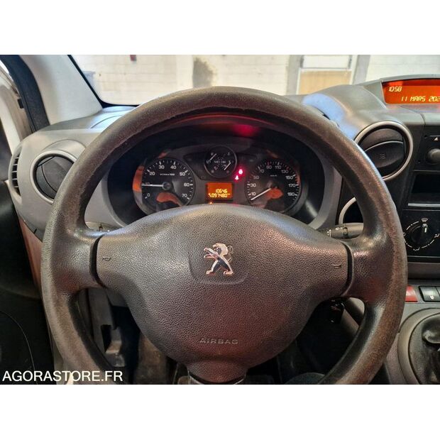 2015 Peugeot PARTNER-46834796