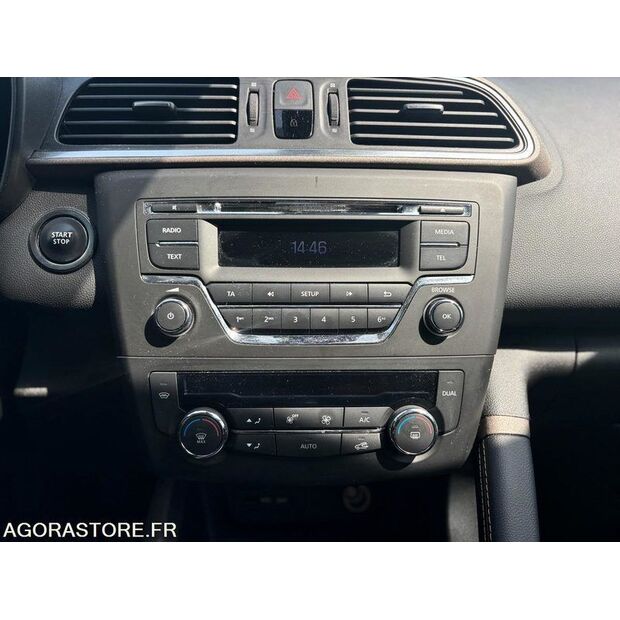 2015 رينو KADJAR-46834846