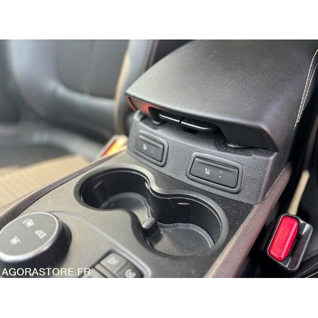2015 رينو KADJAR-46834848