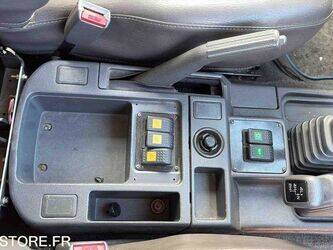 2004-mitsubishi-pajero-1447108-46834865