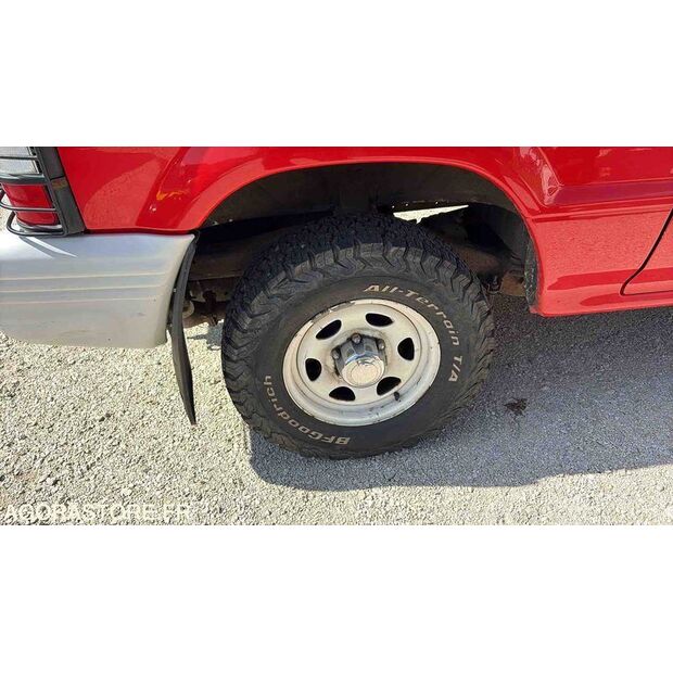 2004 MITSUBISHI Pajero-46834866