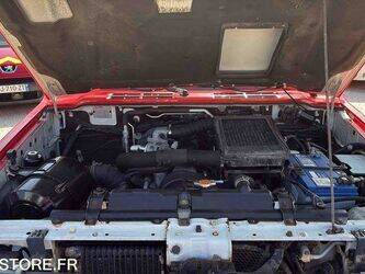 2004-mitsubishi-pajero-1447108-46834868