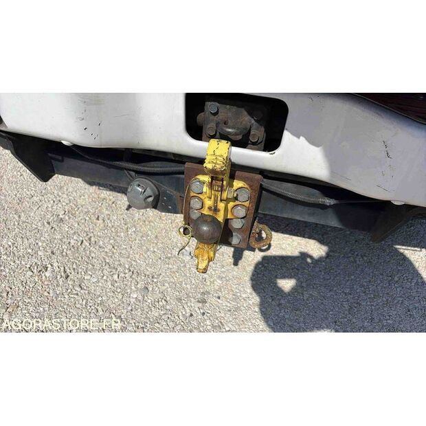 2004 MITSUBISHI Pajero-46834875