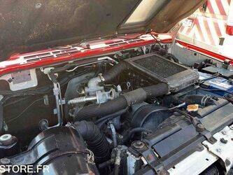 2004-mitsubishi-pajero-1447108-46834880