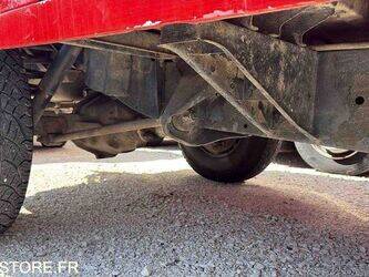 2003-land-rover-defender-1447113-46834925