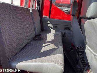 2003-land-rover-defender-1447113-46834932