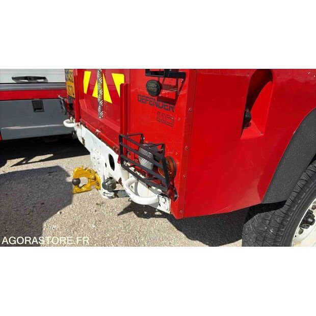 2003 لاند روفر Defender-46834936