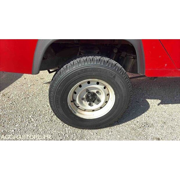 2003 لاند روفر Defender-46834945