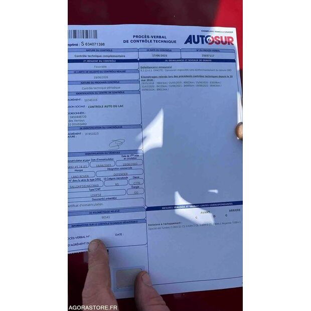 2003 لاند روفر Defender-46834955