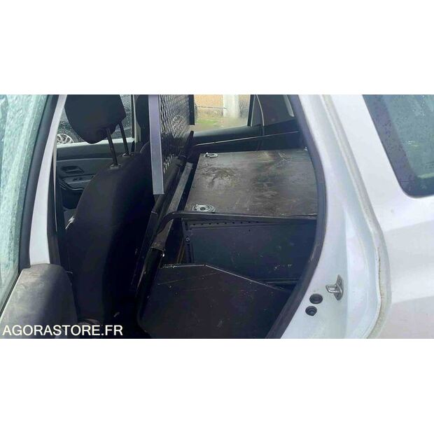 2020 Dacia DUSTER-46835062