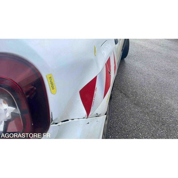 2020 Dacia DUSTER-46835064