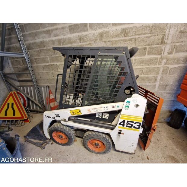 BOBCAT 453-46835079
