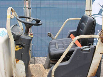 2014-hamm-hd8vv-1447609-46836085