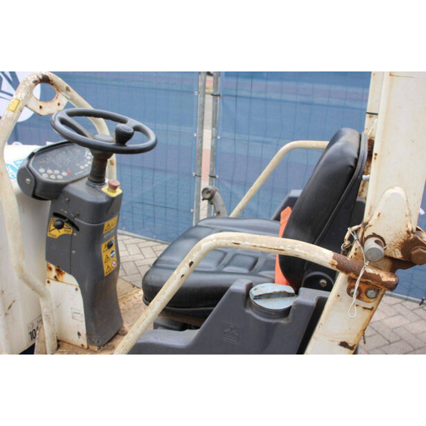 2014 HAMM HD8VV-46836086