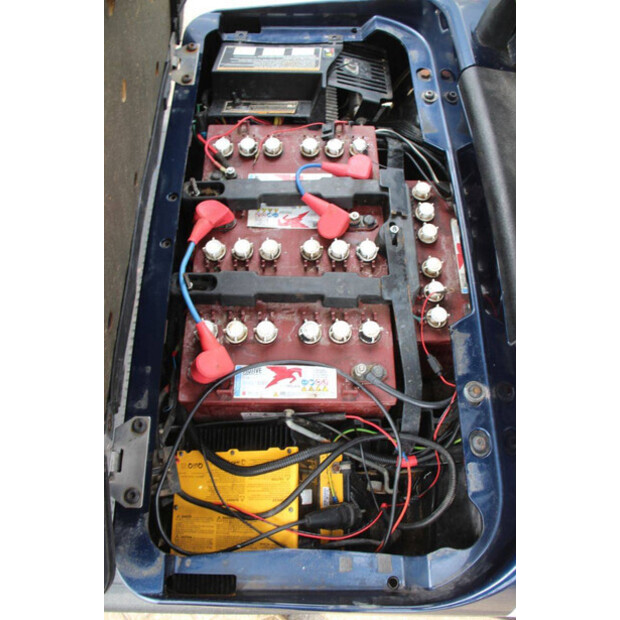 2017 EZGO TXT-46836323