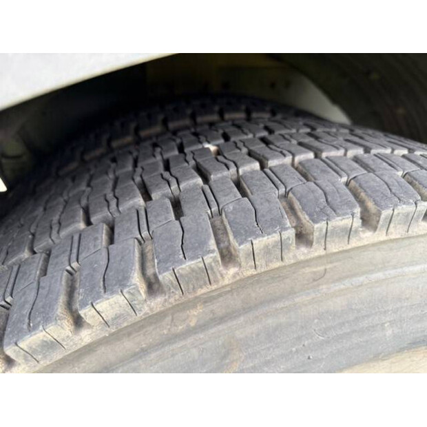 2001 مرسيدس بنز ATEGO 1823-46836390