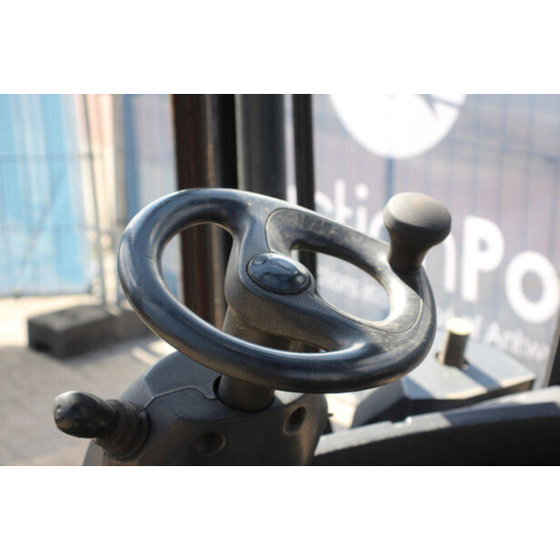 2003 ليندي H30D-46836488