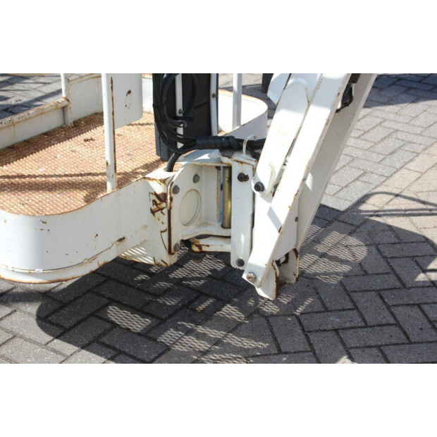 2013 مانيتو 150AETJ-46836673