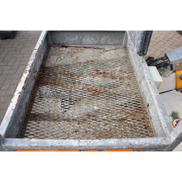 2016 NIFTY HR12NDE-46836700