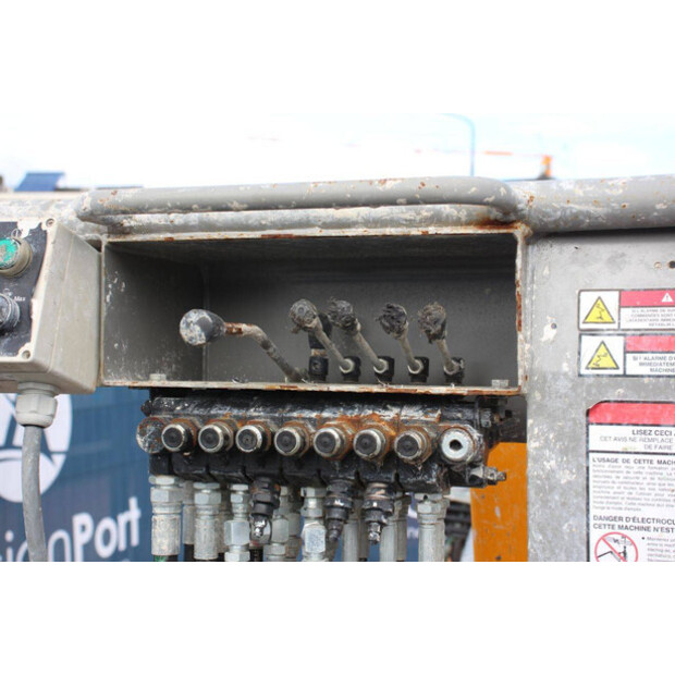 2016 NIFTY HR12NDE-46836701