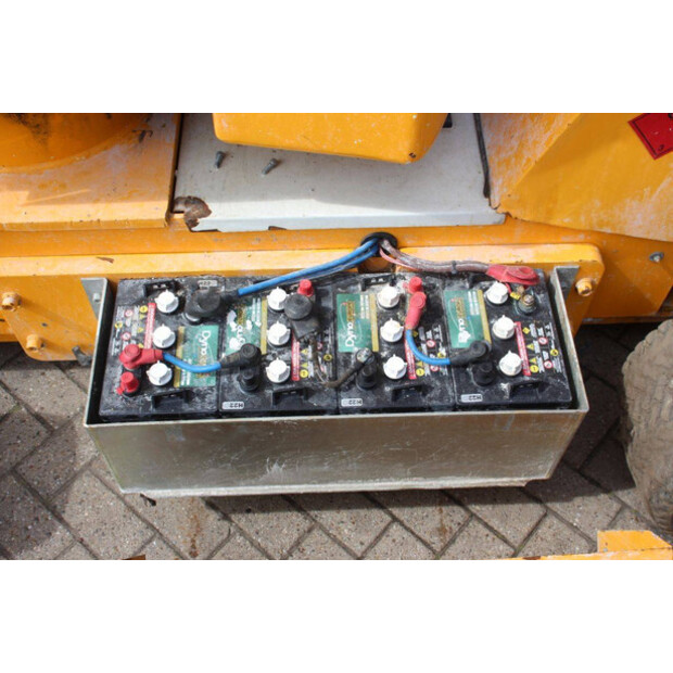 2016 NIFTY HR12NDE-46836710