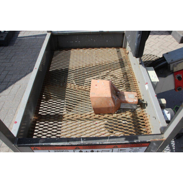 2015 نيفتي HR12NDE-46836722