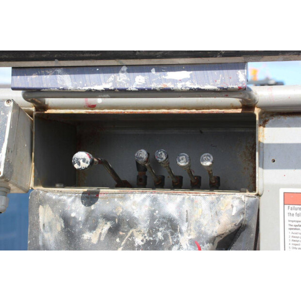 2015 نيفتي HR12NDE-46836724