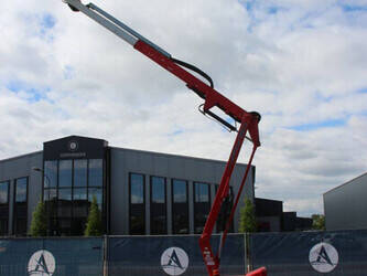 2015-nifty-hr12nde-1447636-46836735