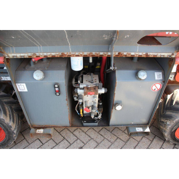 2018 SkyJack SJ6826RT-46836760