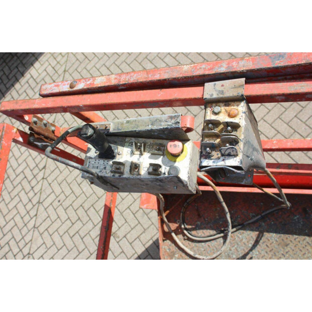 2015 SkyJack SJ6832RT-46836792