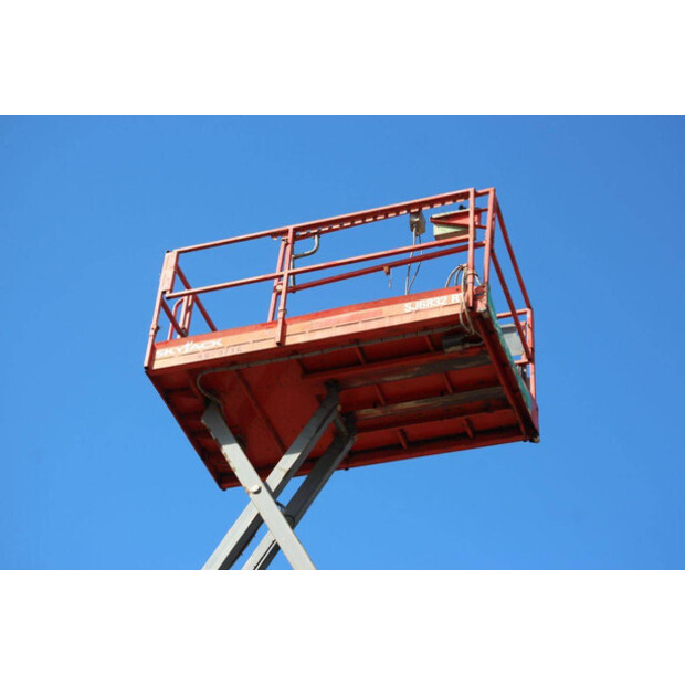2015 SkyJack SJ6832RT-46836797