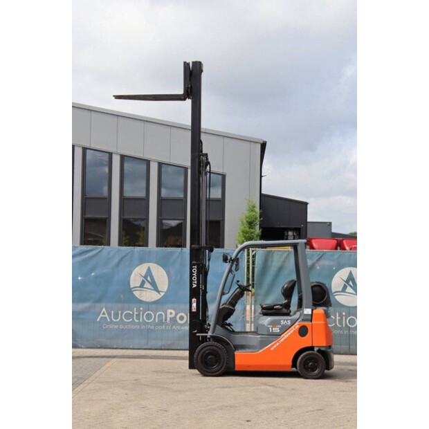 2008 تويوتا 02-8FGF18-46837168