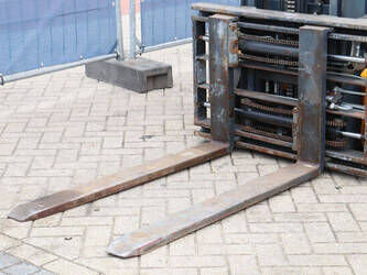 2011-jungheinrich-efg216k-1447666-46837824