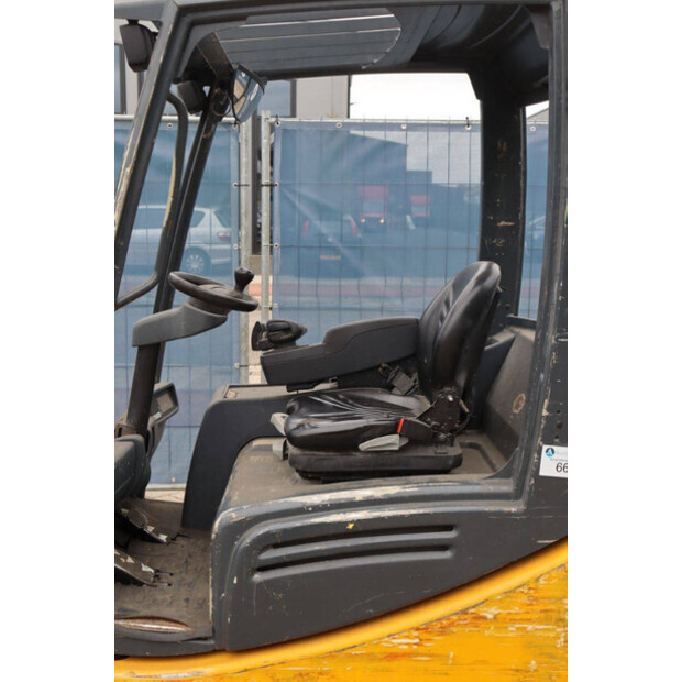 2011 Jungheinrich EFG216K-46837834