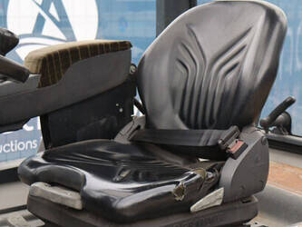 2010-jungheinrich-efg-430-1447668-46837917