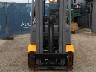 2016-jungheinrich-efg-425s-1447669-46837941