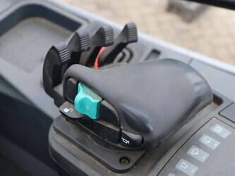 2016-jungheinrich-efg-425s-1447669-46837964