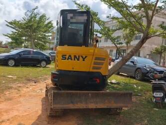 صورة ل حفارات صغيرة 2022 ساني SY35U