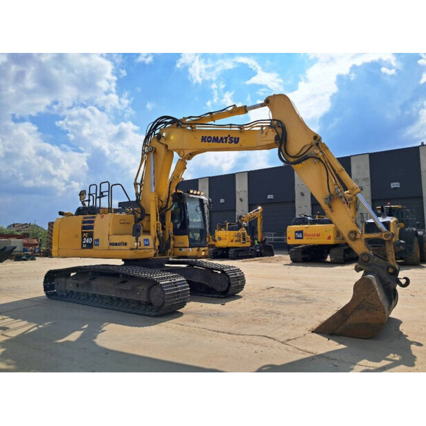 2017 Komatsu PC240LC-10-46838874