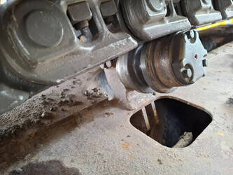 2017-komatsu-pc240lc-10-46838883