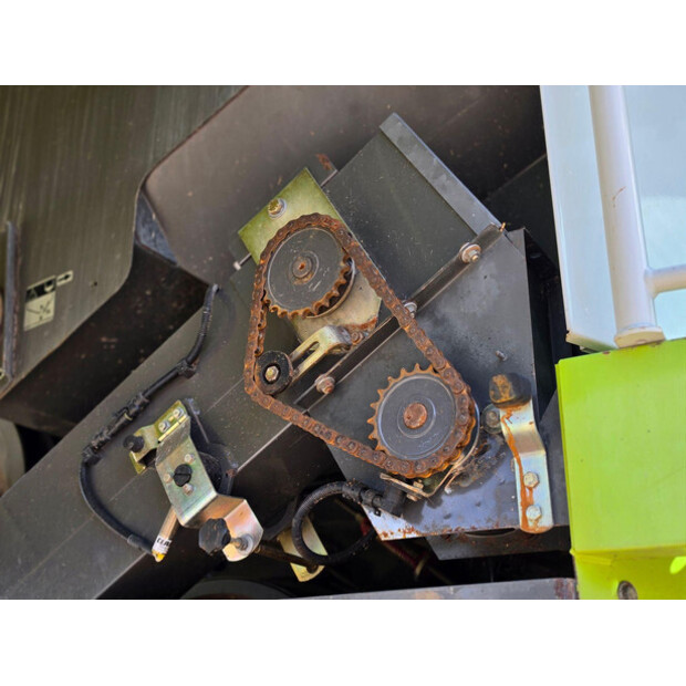 2011 CLAAS LEXION 770TT-46838889