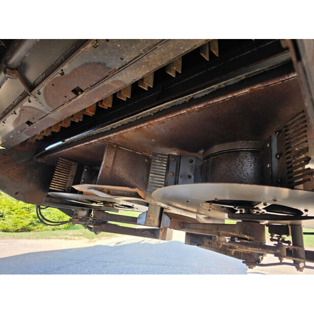 2011 CLAAS LEXION 770TT-46838896