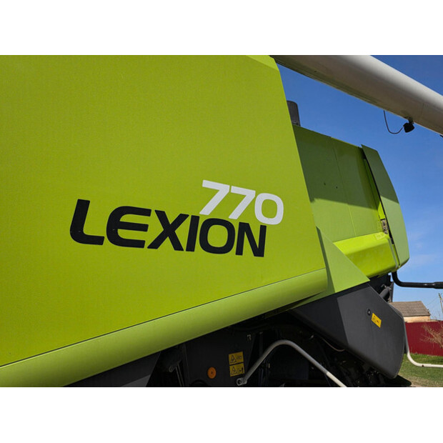 2011 CLAAS LEXION 770TT-46838904