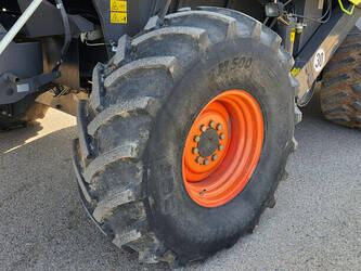 2011-claas-lexion-770tt-46838905