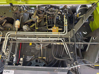 2011-claas-lexion-770tt-46838907