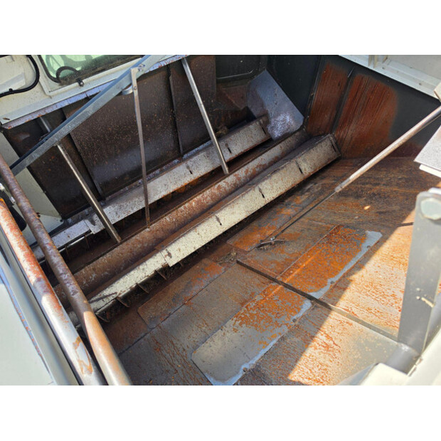 2011 CLAAS LEXION 770TT-46838914