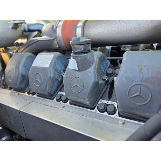 2011 CLAAS LEXION 770TT-46838919