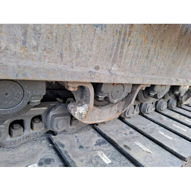 2017 Komatsu PC240LC-10-46838926