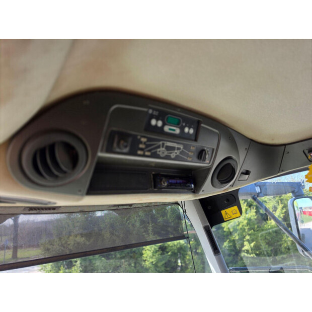 2011 CLAAS LEXION 770TT-46838927