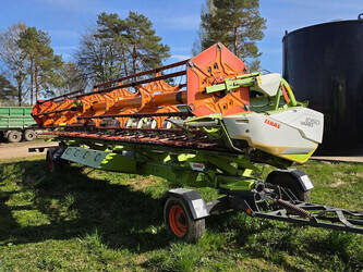 2011-claas-lexion-770tt-46838931